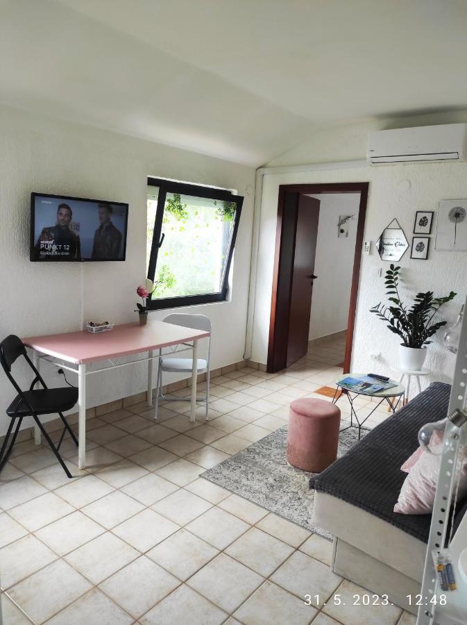 Casa Nostra Ii