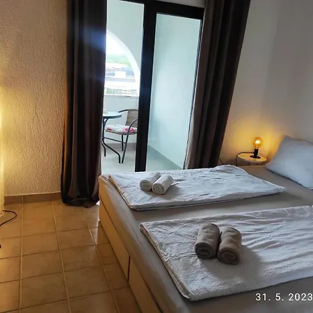 Appartement Casa Nostra II à Funtana Extérieur photo
