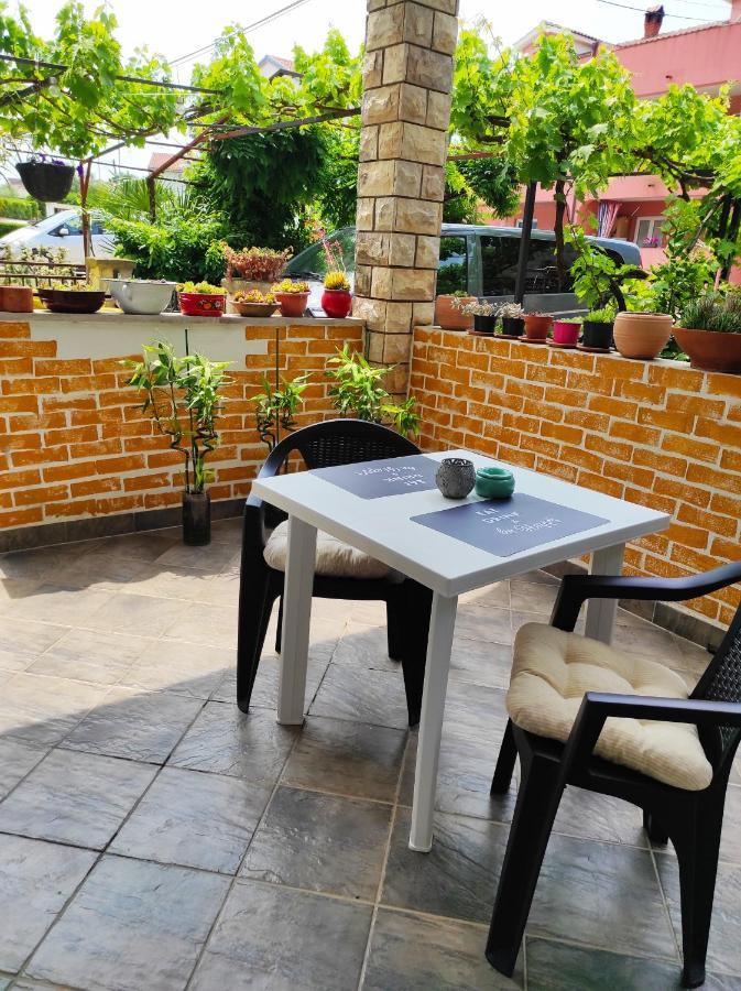 Casa Nostra Ii Apartment